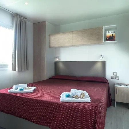 Mobilehome In *